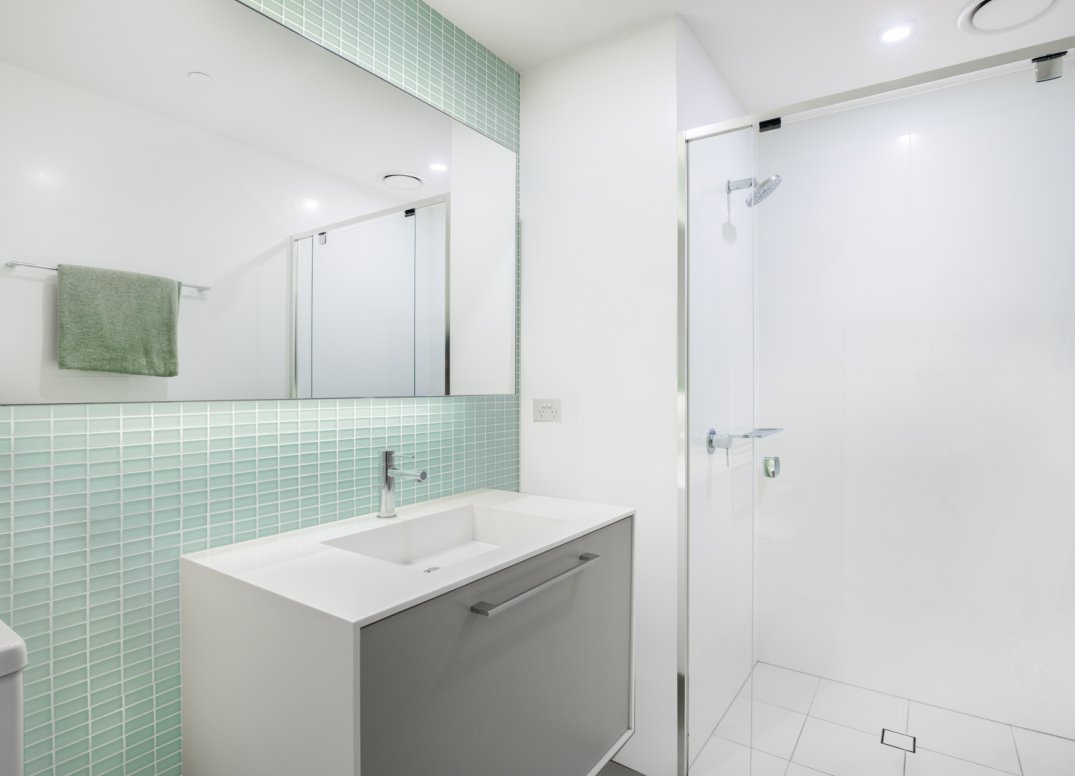 Iconic Waterfront Park Oasis Gallery