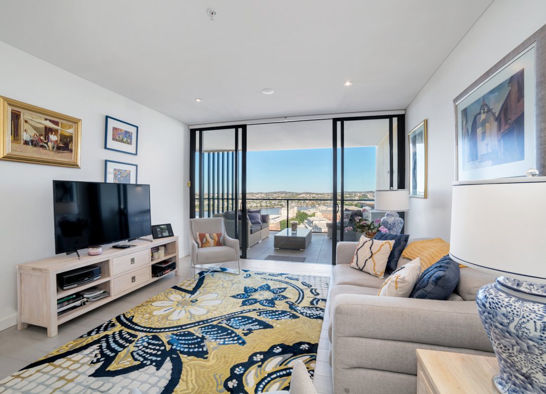 Executive Three Bedroom Residence in Unison Gallery