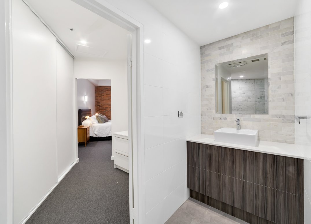 Exceptional Teneriffe Heritage Apartment Gallery