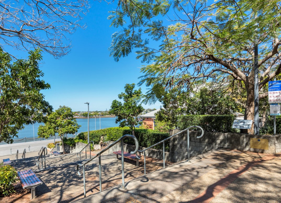 Exceptional Teneriffe Heritage Apartment Gallery