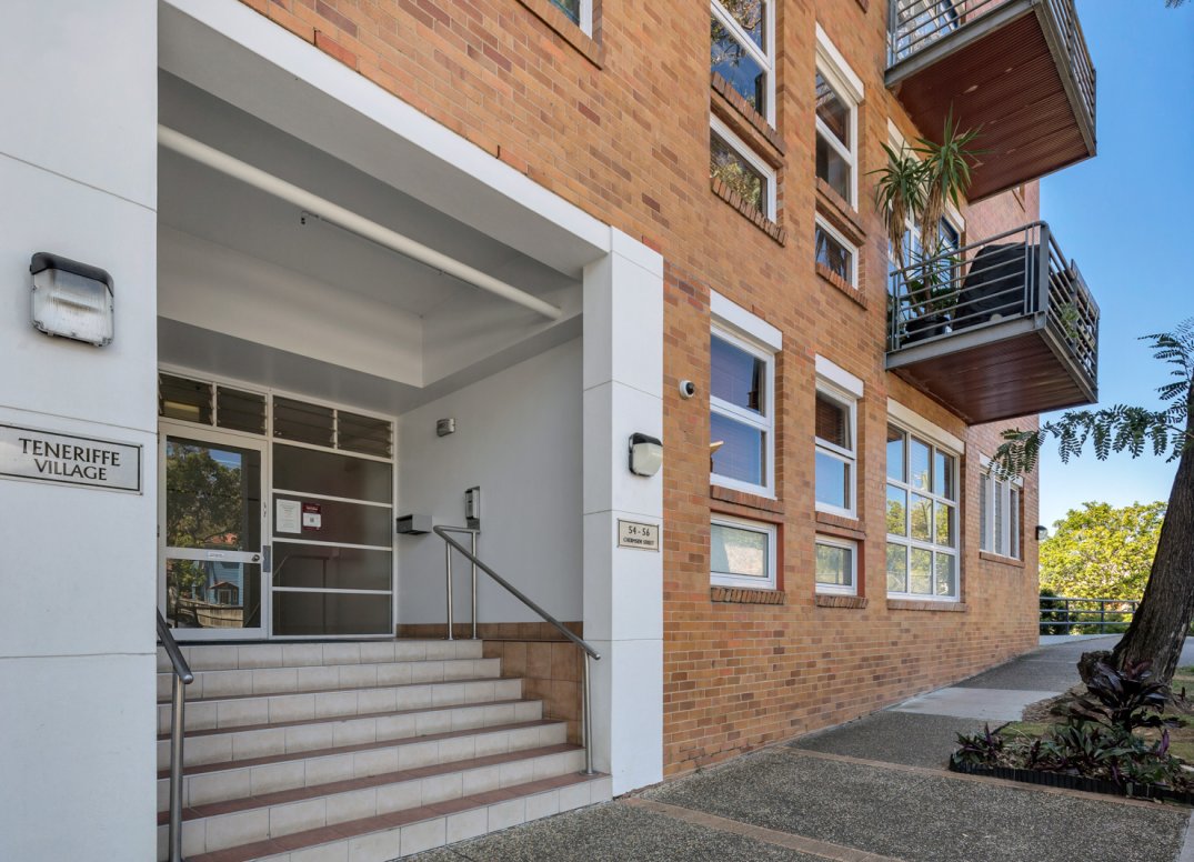 Exceptional Teneriffe Heritage Apartment Gallery