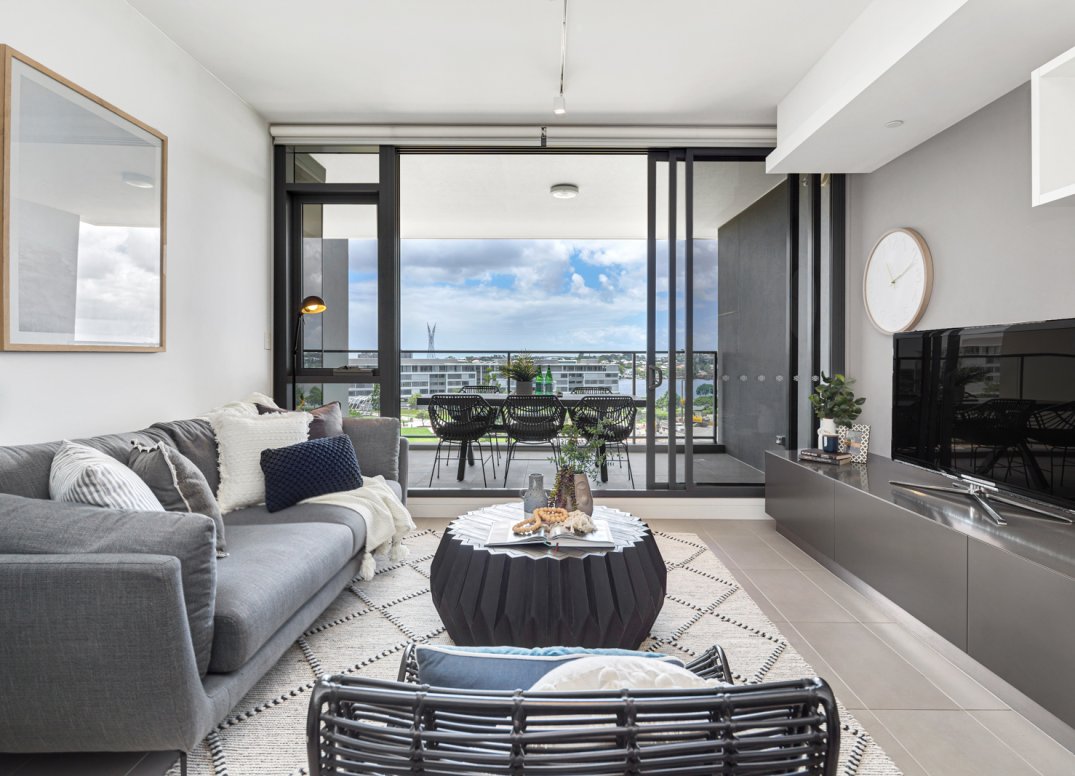Exceptional Apartment in Exclusive ‘Park at Waterfront’ Gallery