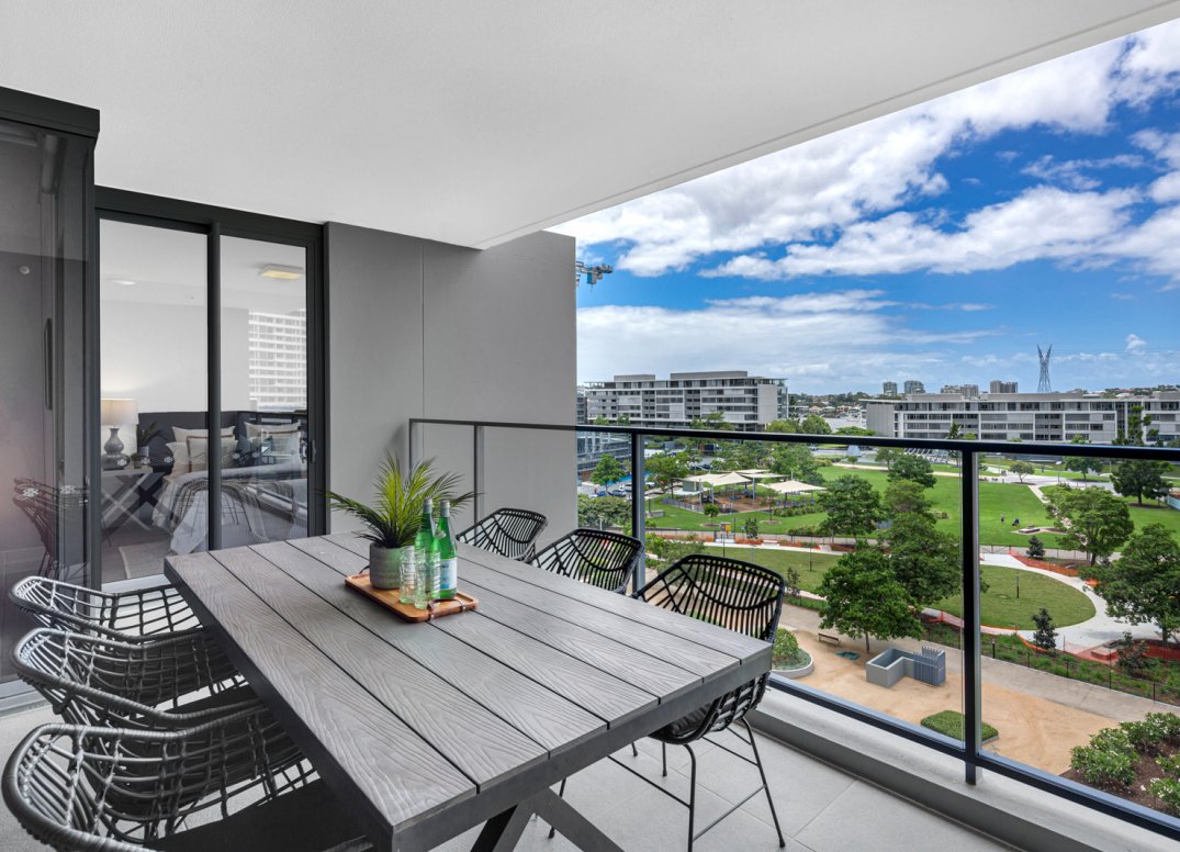 Exceptional Apartment in Exclusive ‘Park at Waterfront’ Gallery