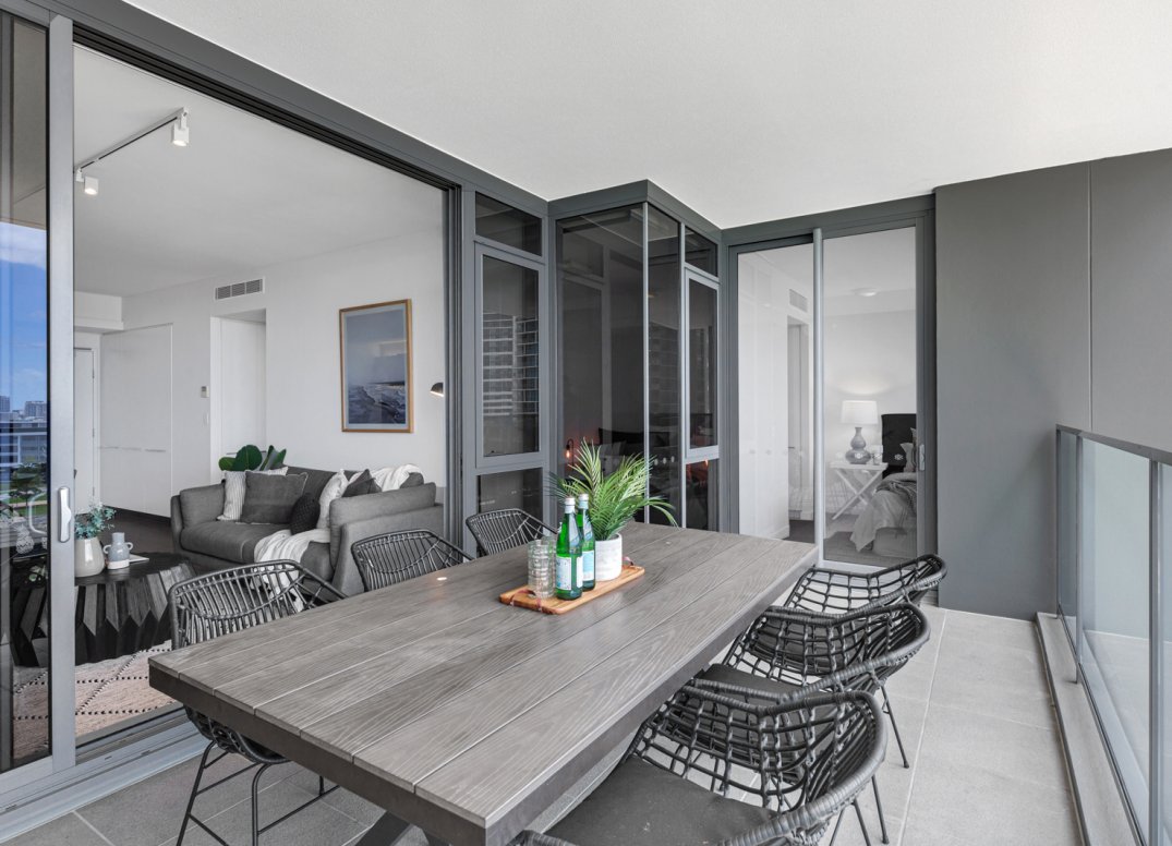 Stunning Lifestyle Opportunity in Exclusive Mirvac Complex Gallery