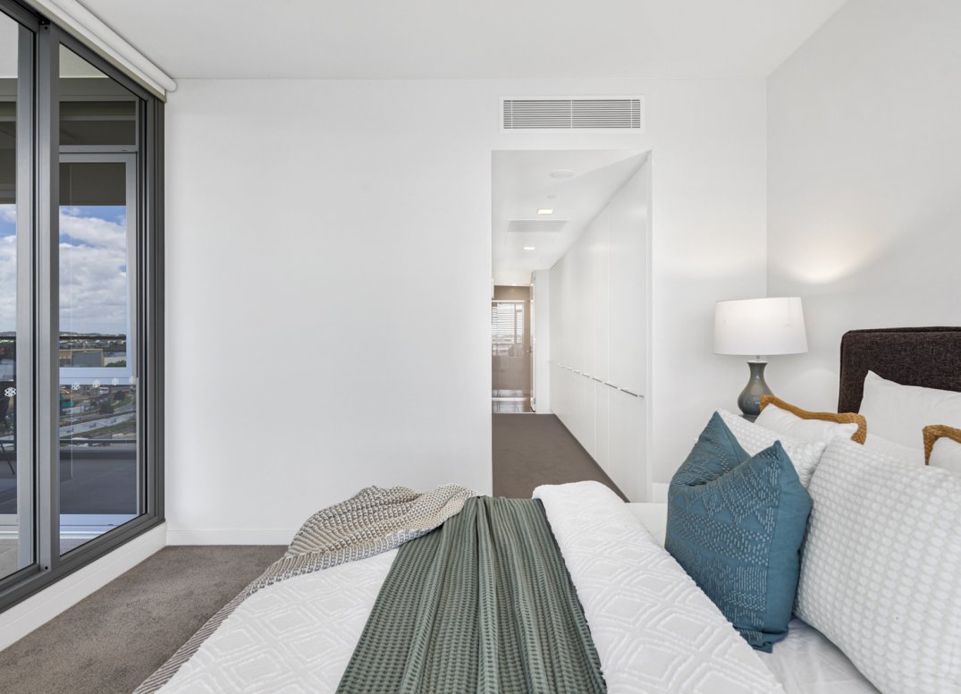 Stunning Lifestyle Opportunity in Exclusive Mirvac Complex Gallery