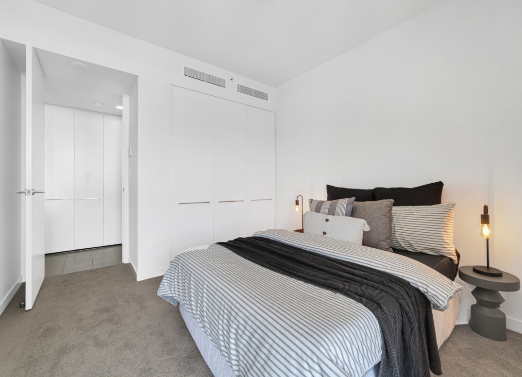 Stunning Lifestyle Opportunity in Exclusive Mirvac Complex Gallery