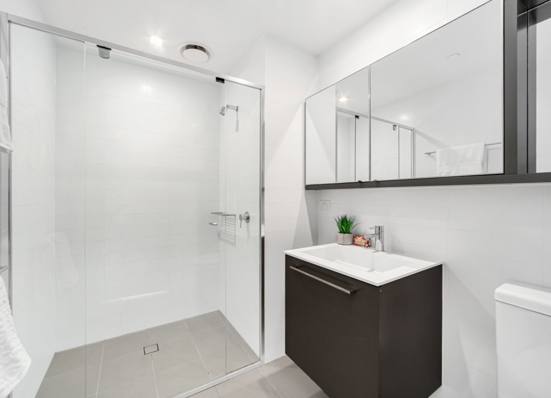 Stunning Lifestyle Opportunity in Exclusive Mirvac Complex Gallery