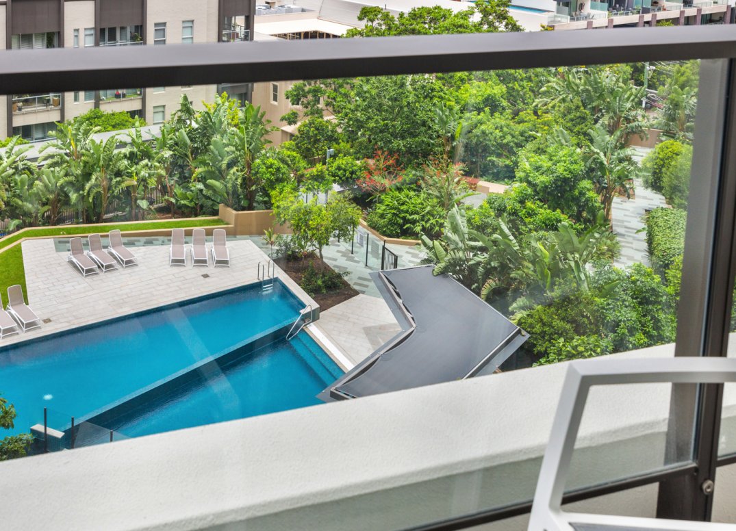 Outstanding Apartment with Water Views Gallery