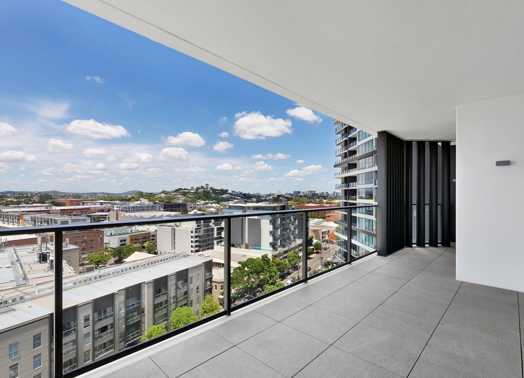 Rare, Elevated, Corner Apartment with Stunning Views Gallery