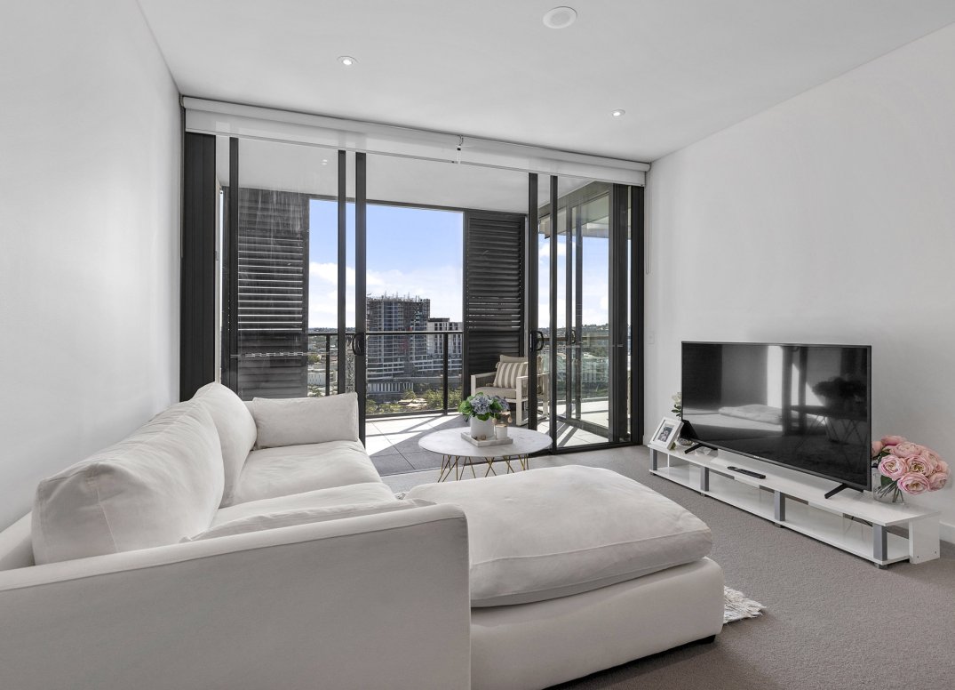 Elevated and Elegant Apartment in Newstead Gallery