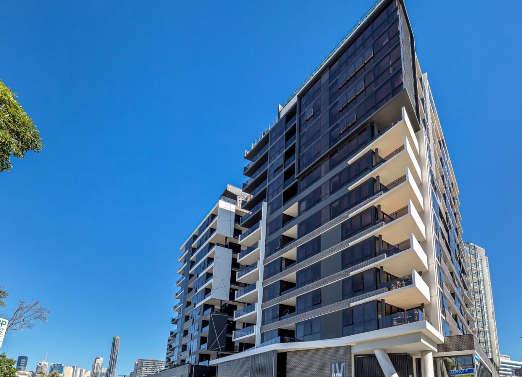 Best Value 3 Bedroom Apartment in Newstead! Gallery
