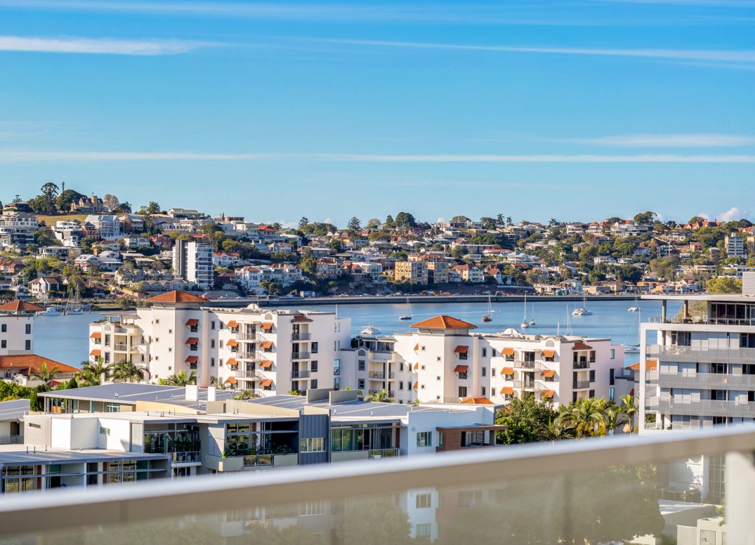 Superb Spacious Residence – Stunning Location! Gallery