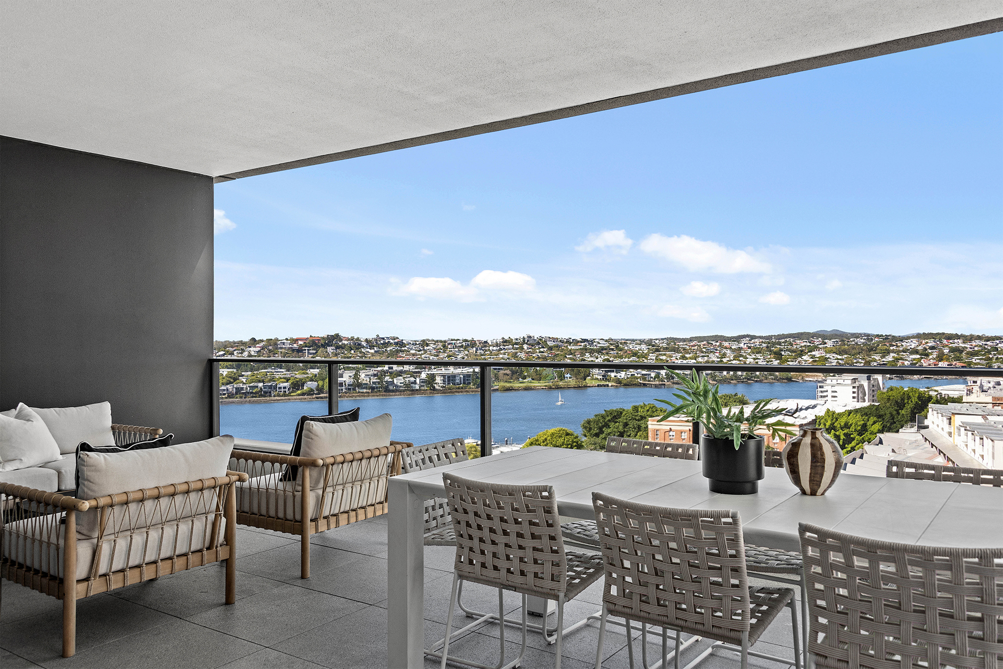 2143/48 Skyring Terrace, NEWSTEAD, QLD, Newstead - Image 1