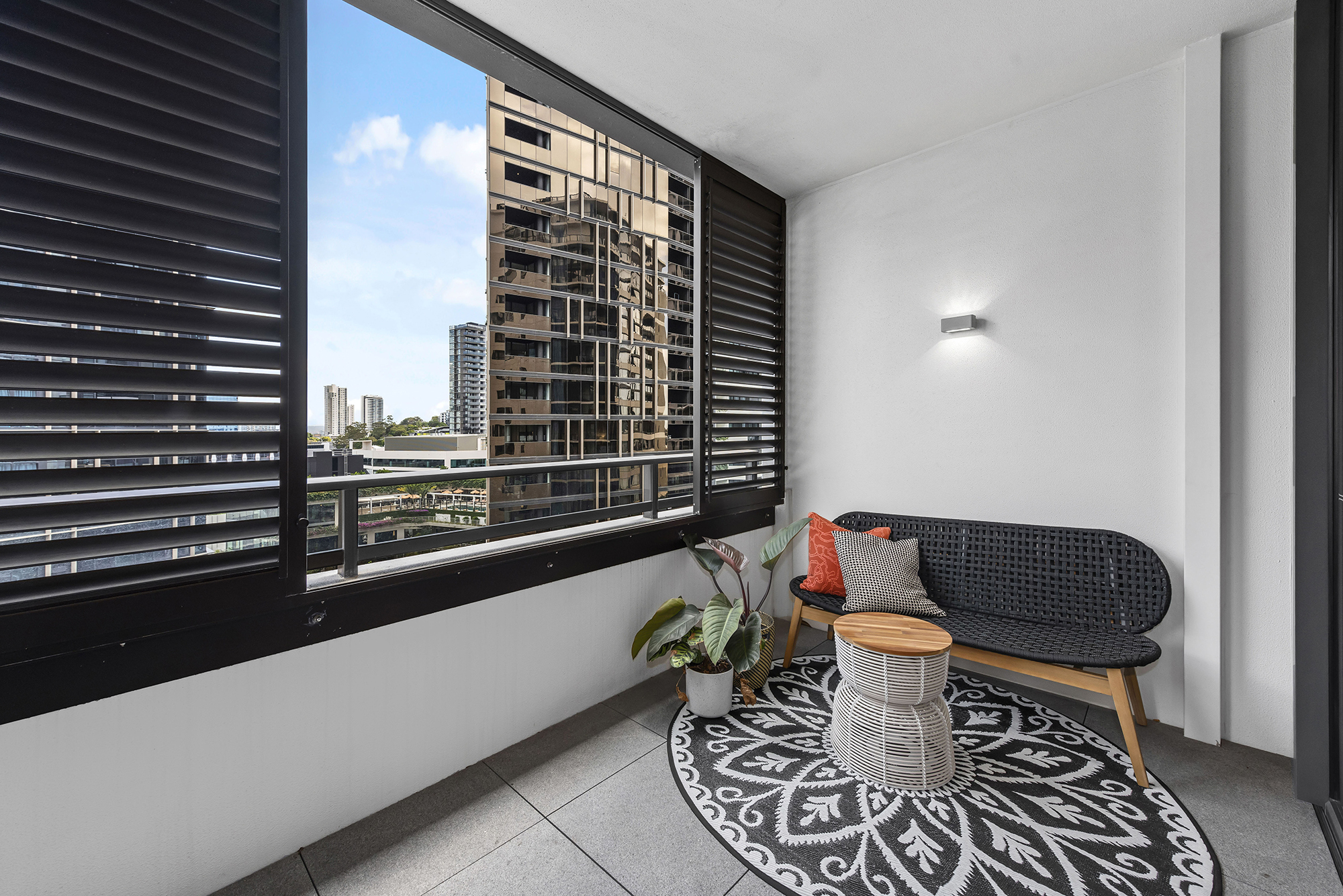1091/12 Longland Street, NEWSTEAD, QLD, Newstead - Image 1